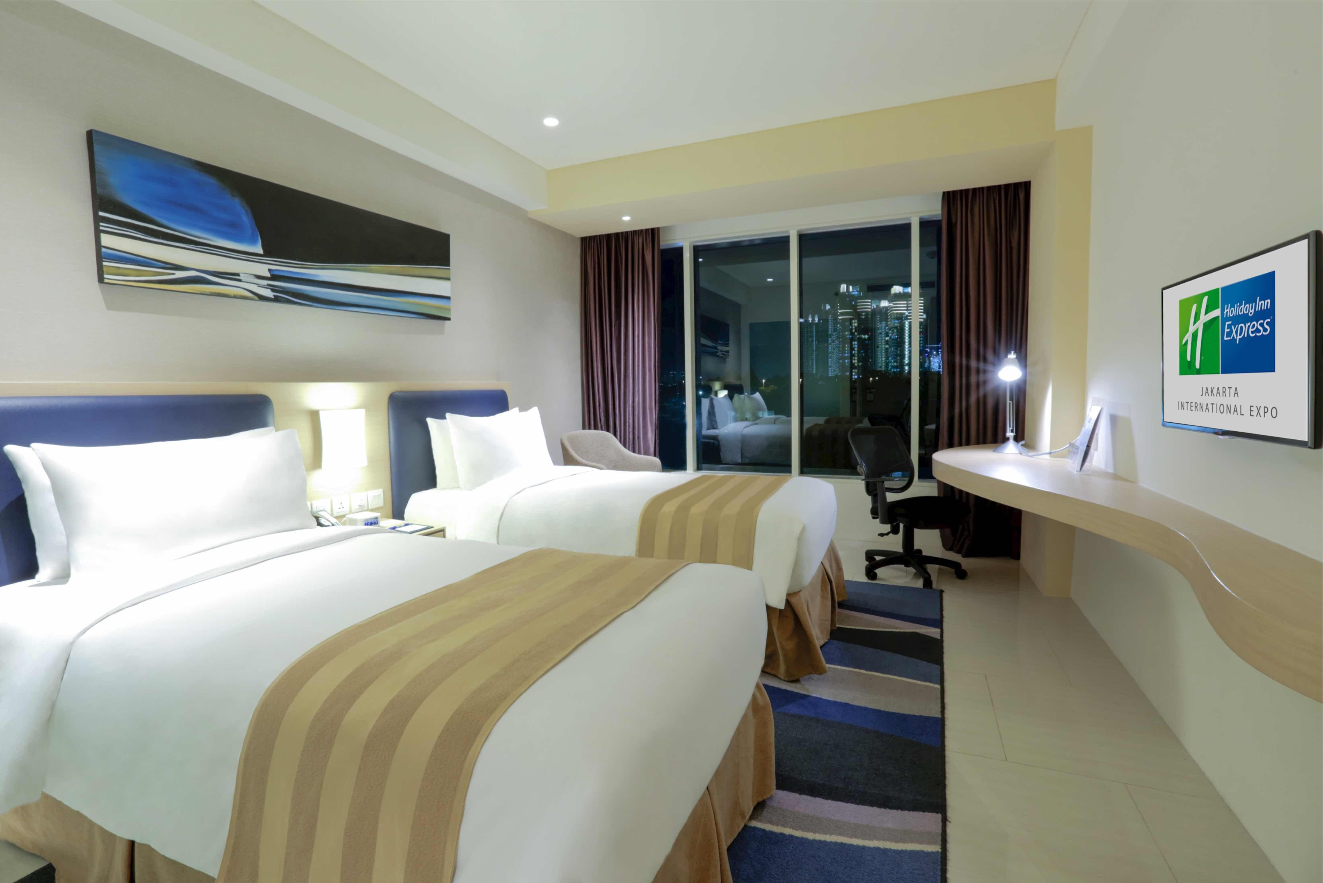 Holiday Inn Express Jakarta International Expo By Ihg Kültér fotó