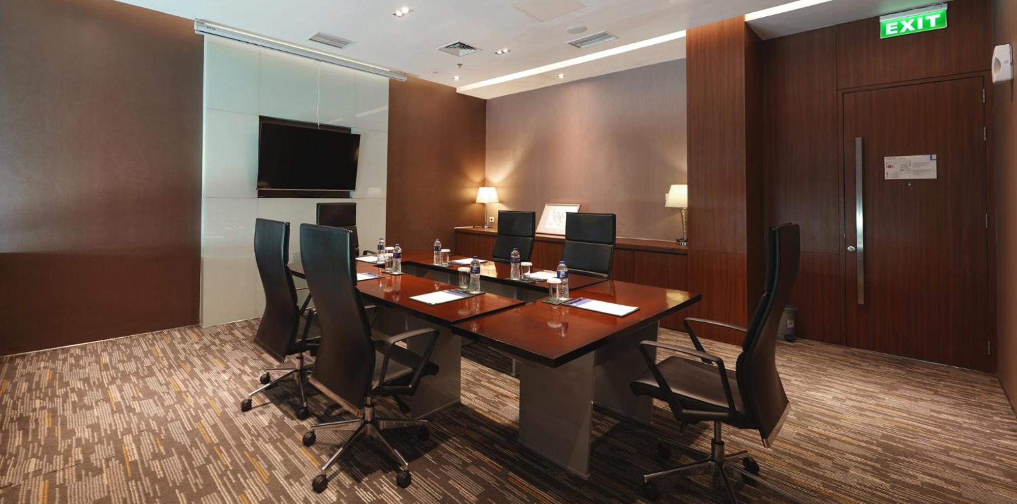 Holiday Inn Express Jakarta International Expo By Ihg Kültér fotó