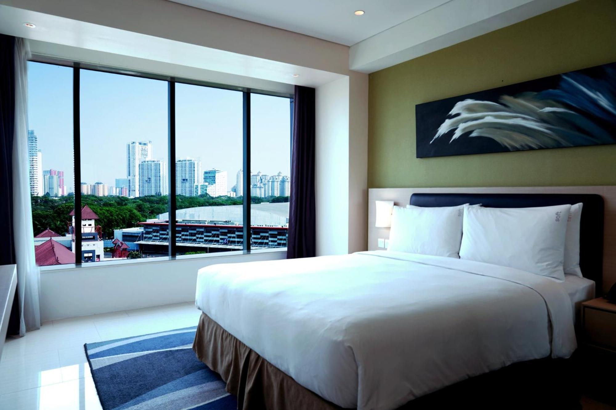 Holiday Inn Express Jakarta International Expo By Ihg Kültér fotó